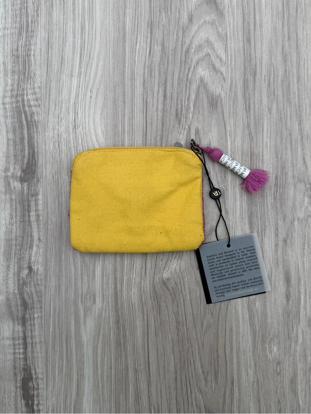 America & Beyond coin pouch